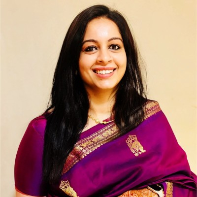  Sneha Kapoor